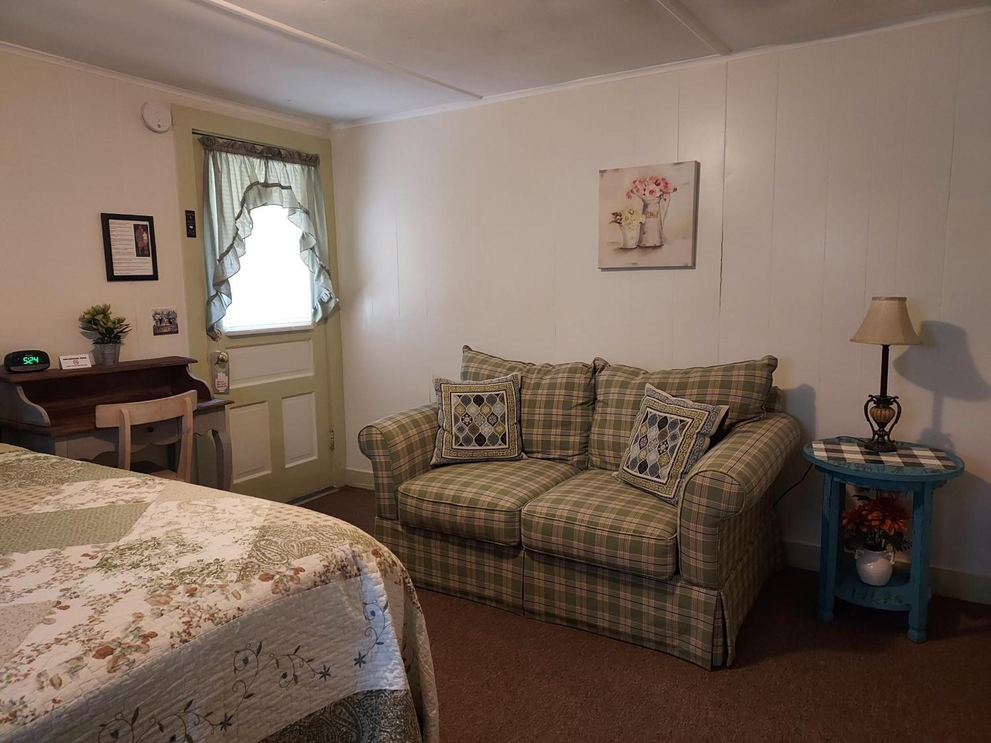 Serenity Motel Shaftsbury 外观 照片
